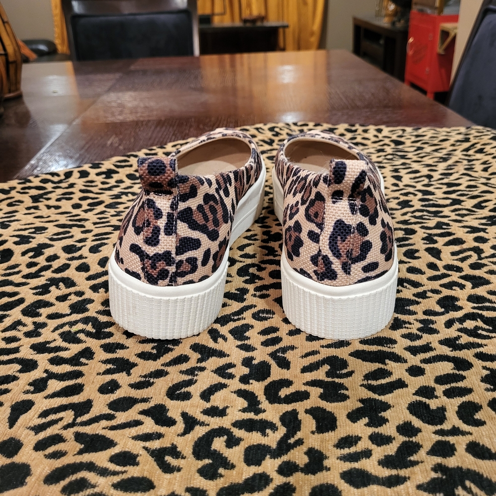 Jessica SIMPSON Leopard Print Women's Platform Shoes with White Soles - Picture 2 of 5